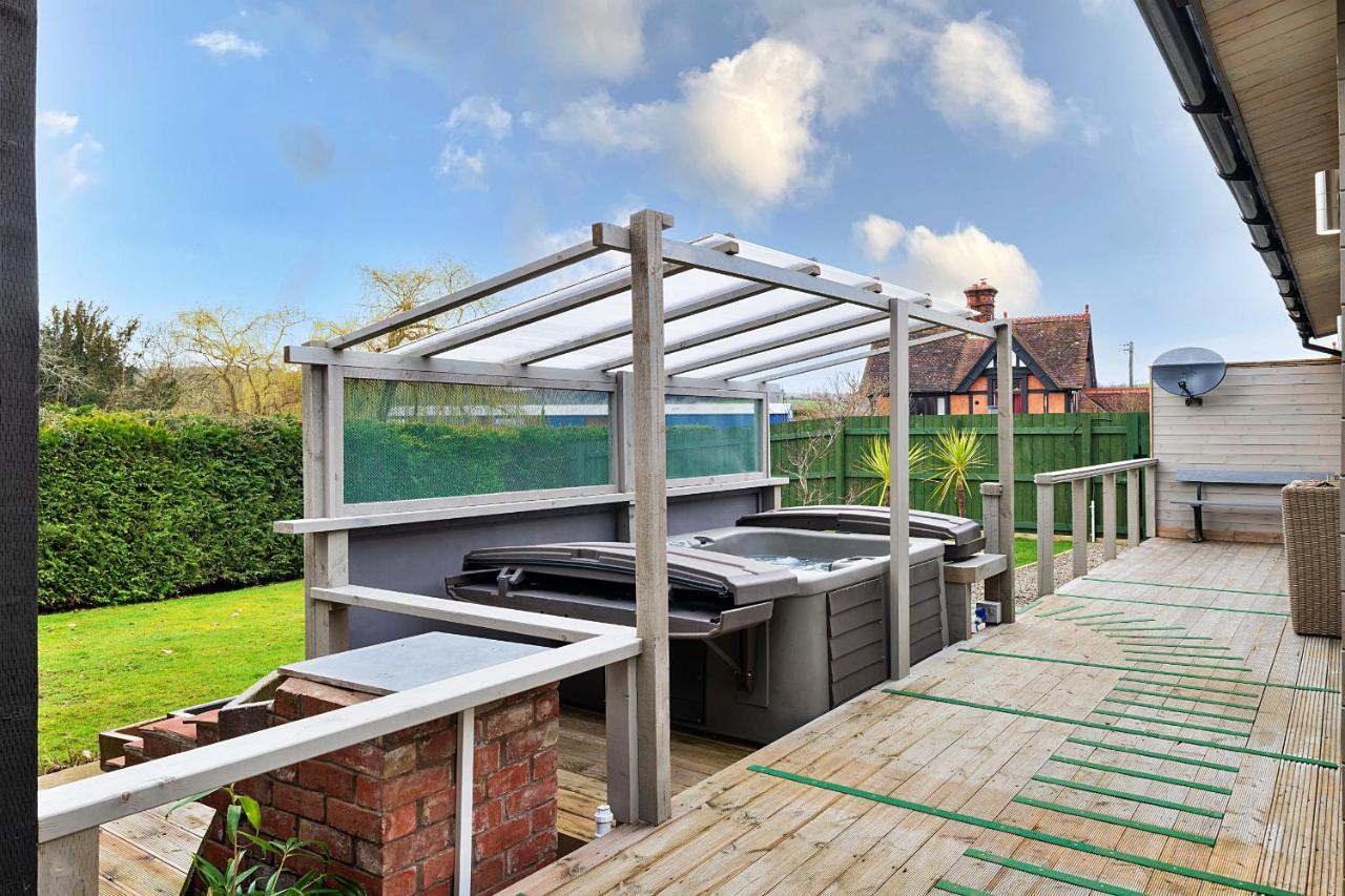 Finest Retreats - Garden Lodge Craven Arms Exterior foto